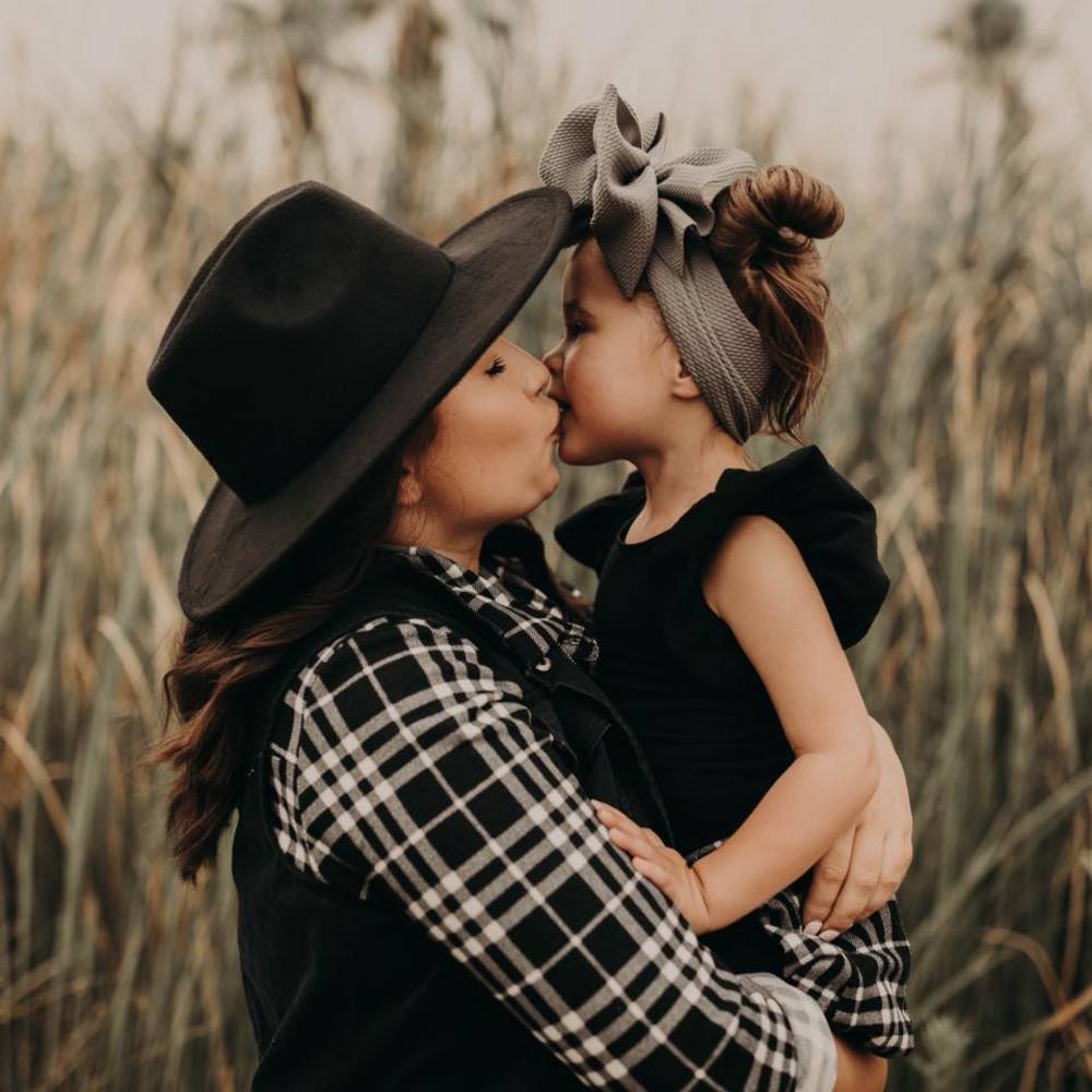 Meet your Posher, Nina